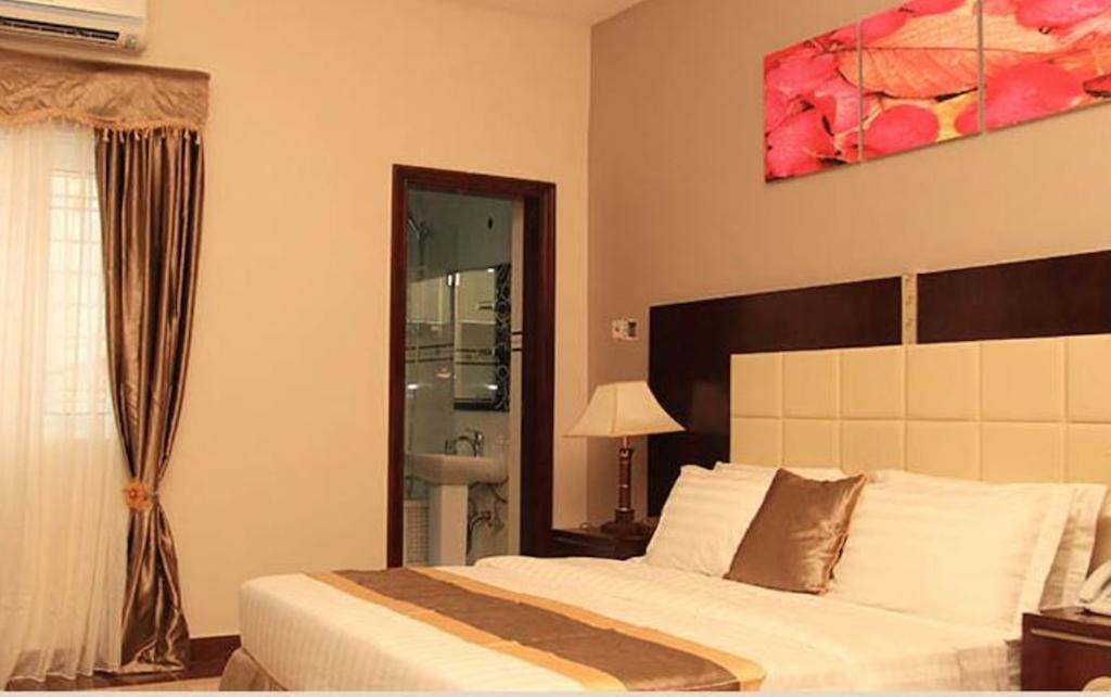 Grandbee Suites Ikeja Quarto foto